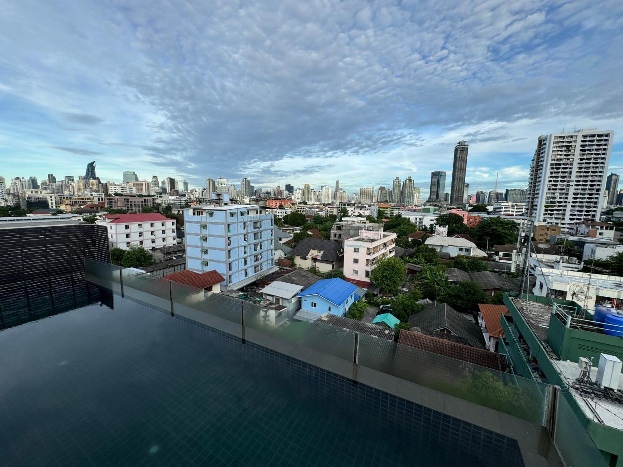 W8 Condo, Top Floor Luxe 3 Bedroom Penthouse, Hip Central Bangkok Area, 5 Mins From Thonglo Bts Station Eksteriør billede